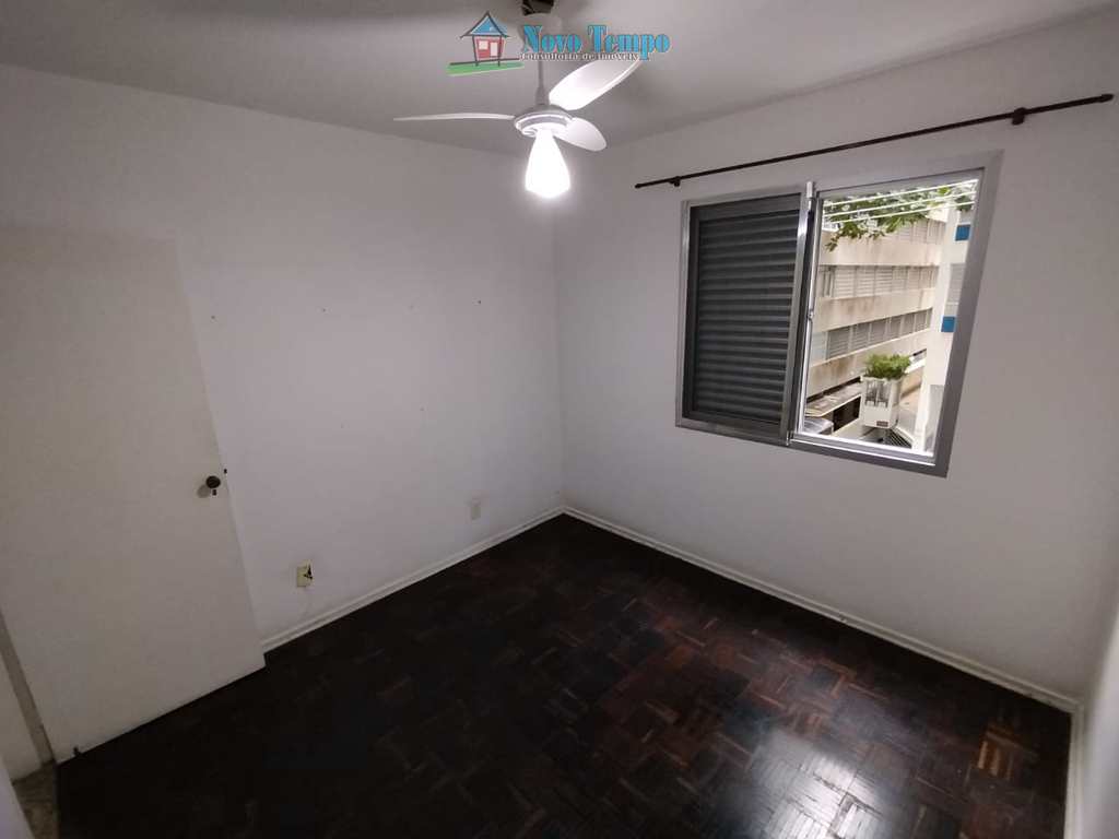 Apartamento em São Vicente, no bairro Itararé