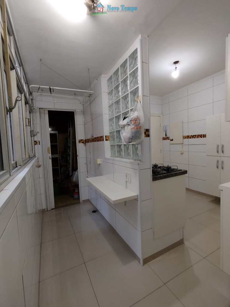 Apartamento em São Vicente, no bairro Itararé