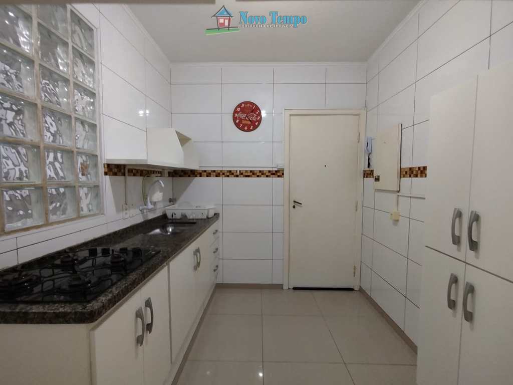 Apartamento em São Vicente, no bairro Itararé