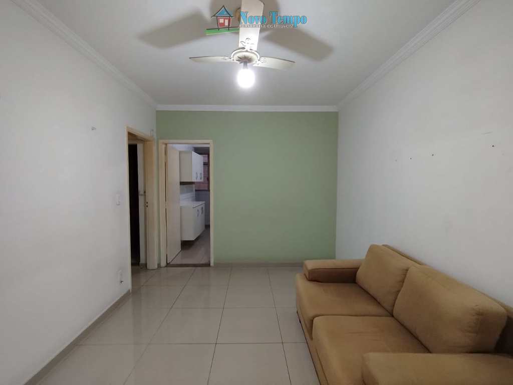 Apartamento em São Vicente, no bairro Itararé