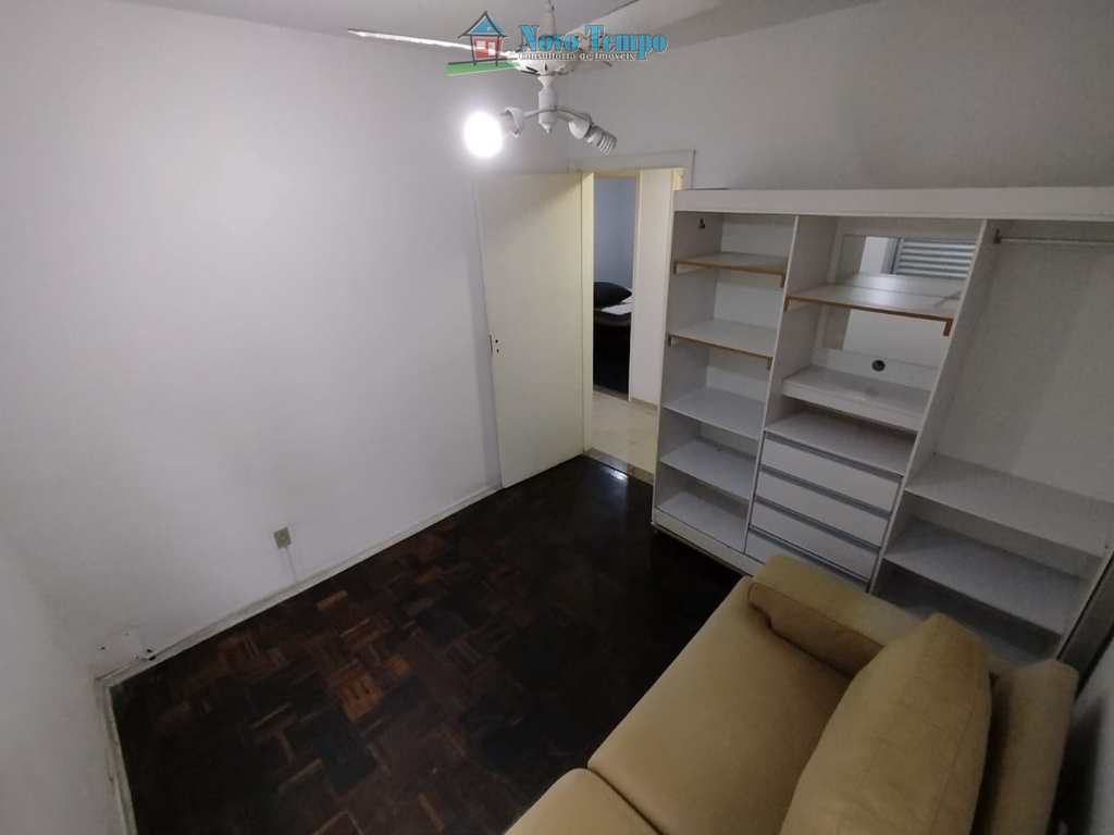 Apartamento em São Vicente, no bairro Itararé