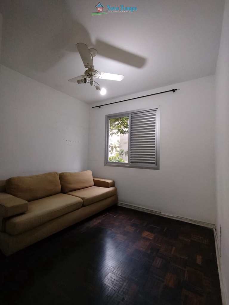 Apartamento em São Vicente, no bairro Itararé