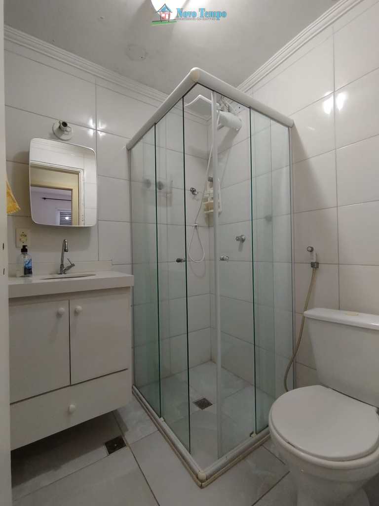 Apartamento em São Vicente, no bairro Itararé