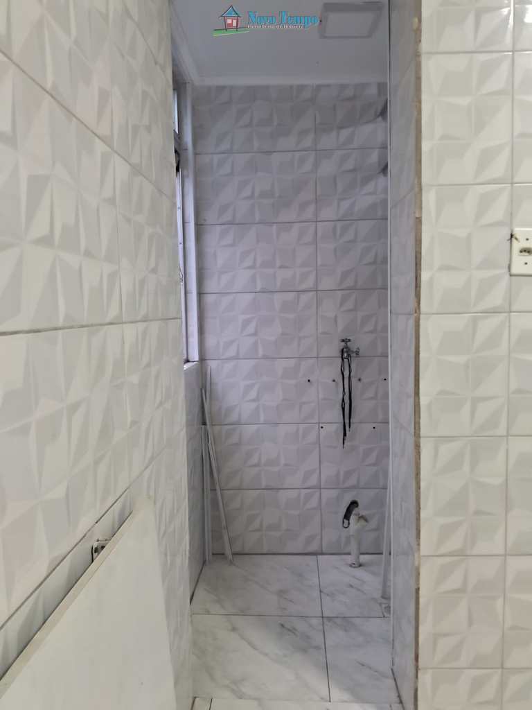 Apartamento em Santos, no bairro Aparecida