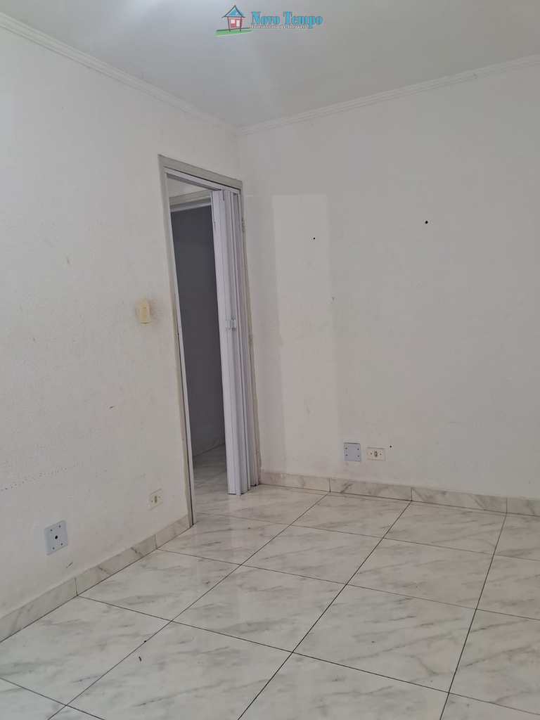 Apartamento em Santos, no bairro Aparecida