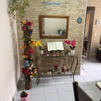 Apartamento em Santos, bairro Saboó