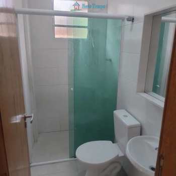 Apartamento em São Vicente, bairro Parque Bitaru