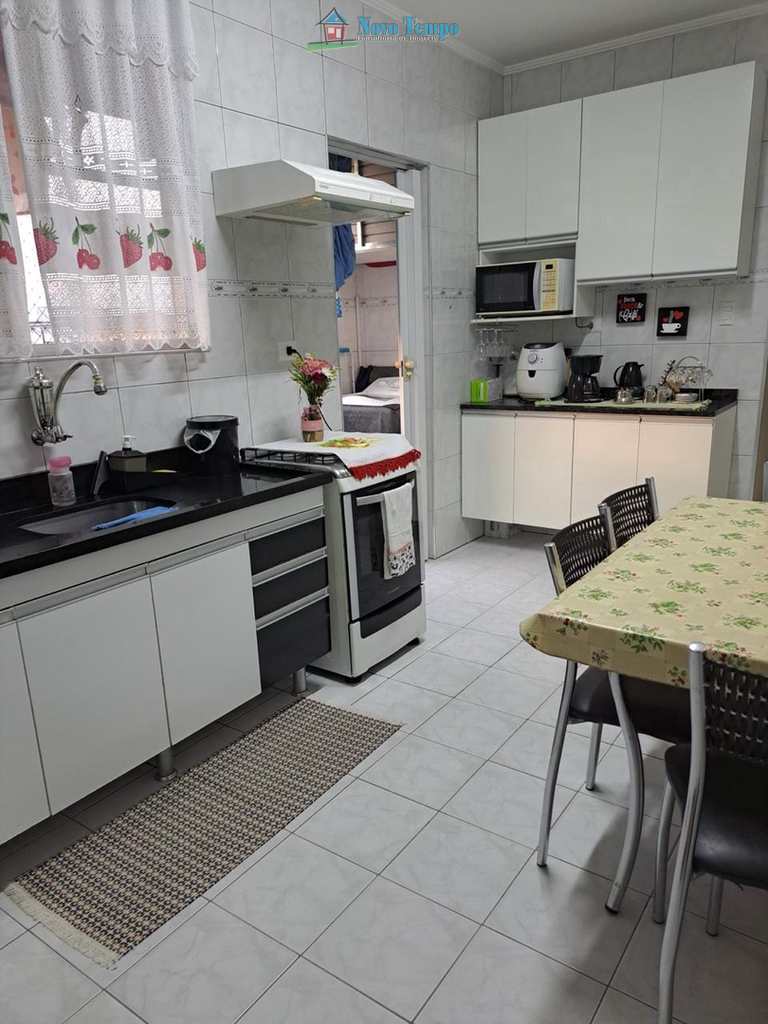 Apartamento em Santos, no bairro Macuco