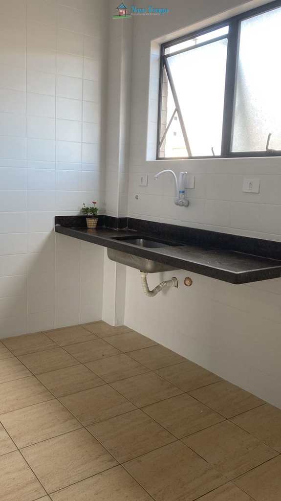 Apartamento em Santos, no bairro Boqueirão
