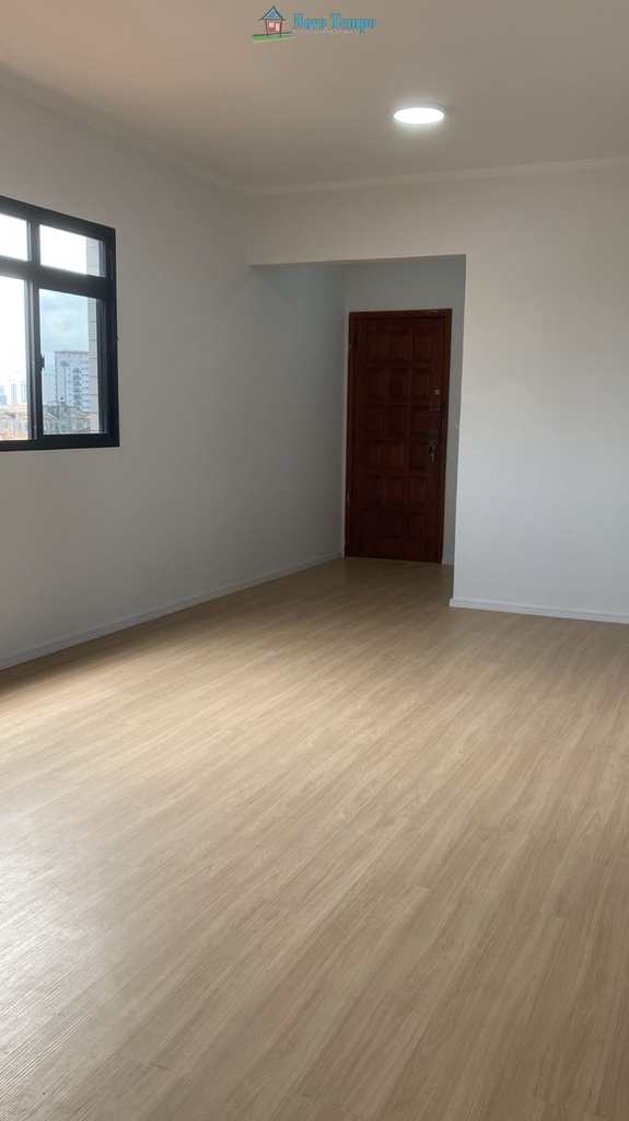 Apartamento em Santos, no bairro Boqueirão