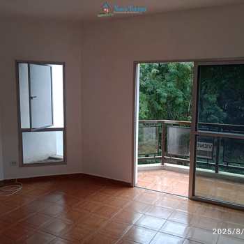 Apartamento em São Vicente, bairro Centro
