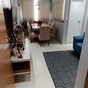 Apartamento em São Vicente, bairro Centro