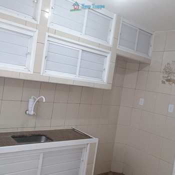 Apartamento em Santos, bairro Aparecida