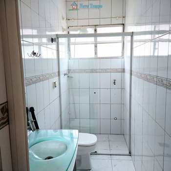 Apartamento em São Vicente, bairro Itararé