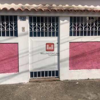Casa de Condomínio em Queimados, bairro Queimados