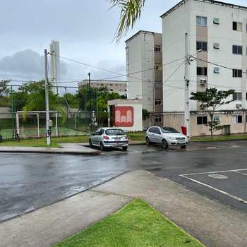 Apartamento em Queimados, bairro Vila São João