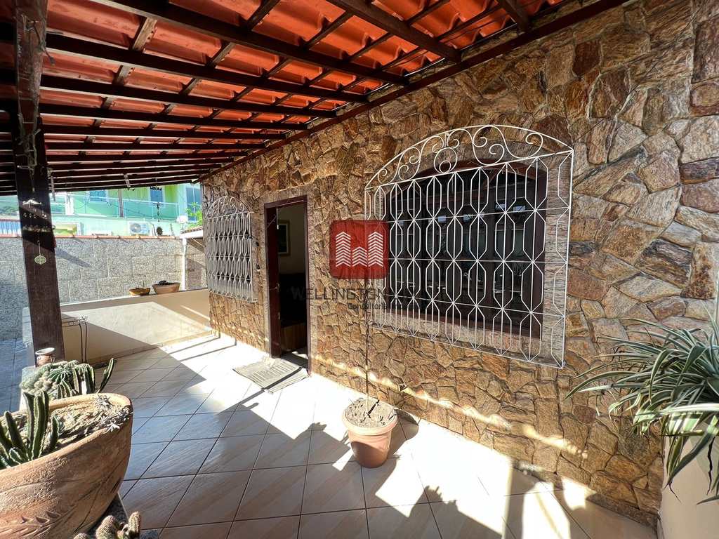 Casa em Queimados, no bairro Vila Pacaembu