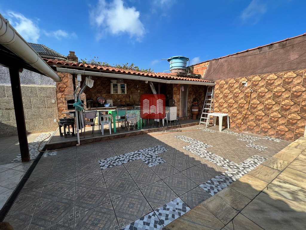 Casa em Queimados, no bairro Vila Pacaembu
