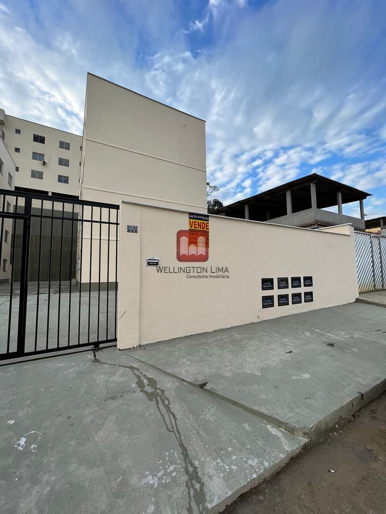 Apartamento em Queimados, no bairro Fanchem