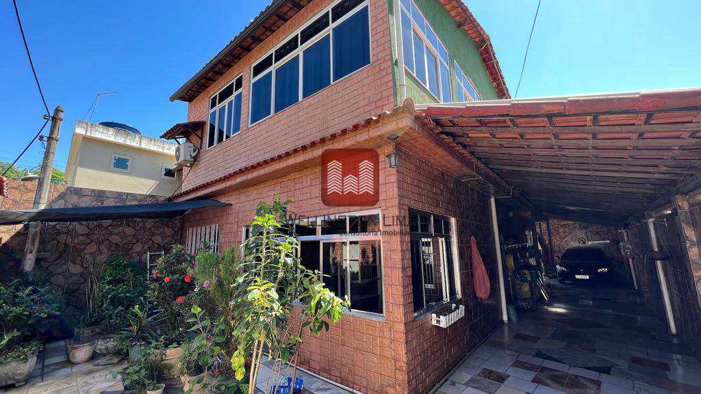 Casa em Nova Iguaçu, no bairro Austin