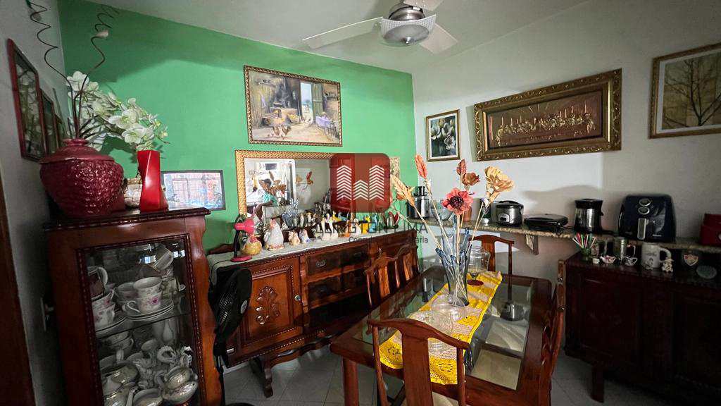 Casa em Nova Iguaçu, no bairro Austin