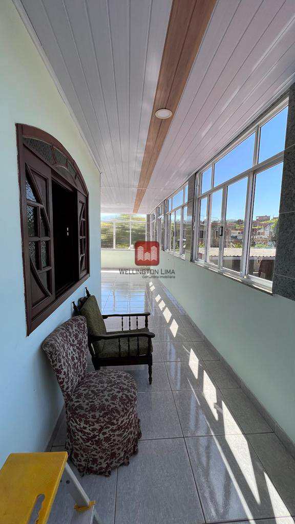 Casa em Nova Iguaçu, no bairro Austin