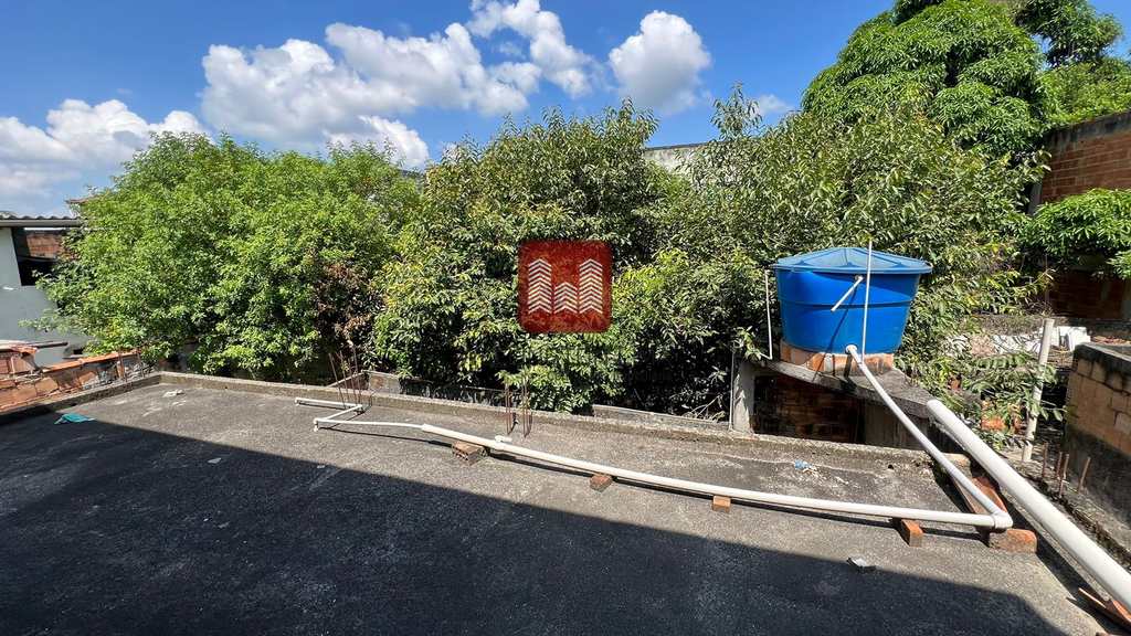 Casa em Queimados, no bairro Centro
