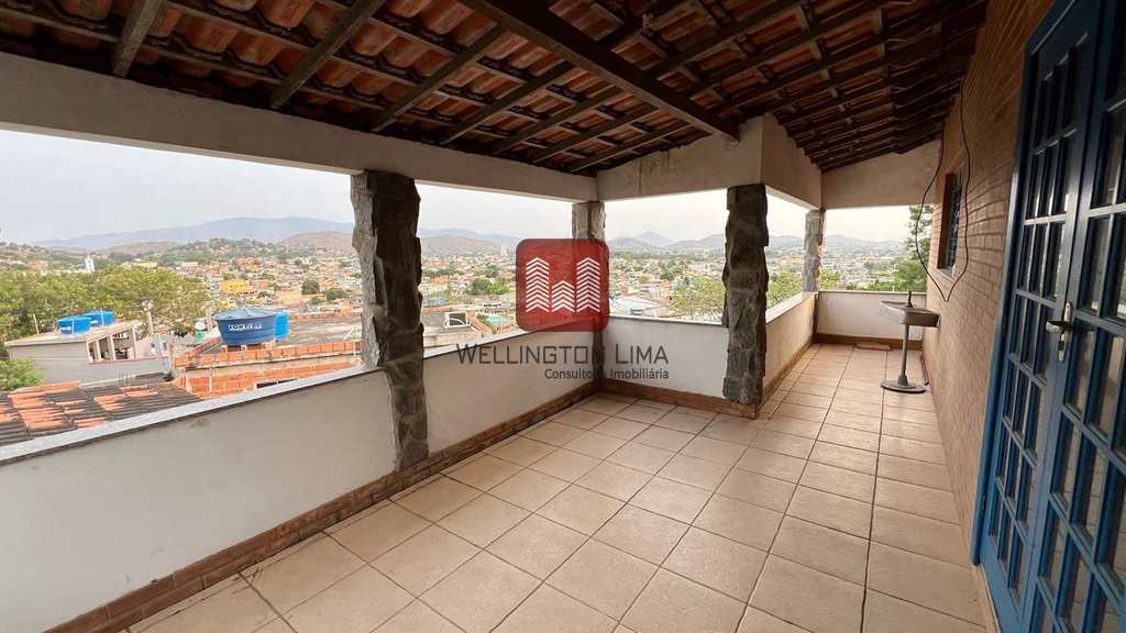 Casa em Queimados, no bairro Queimados