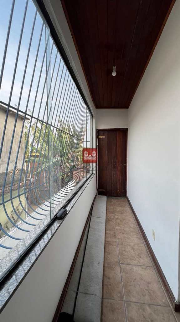 Casa em Queimados, no bairro Queimados
