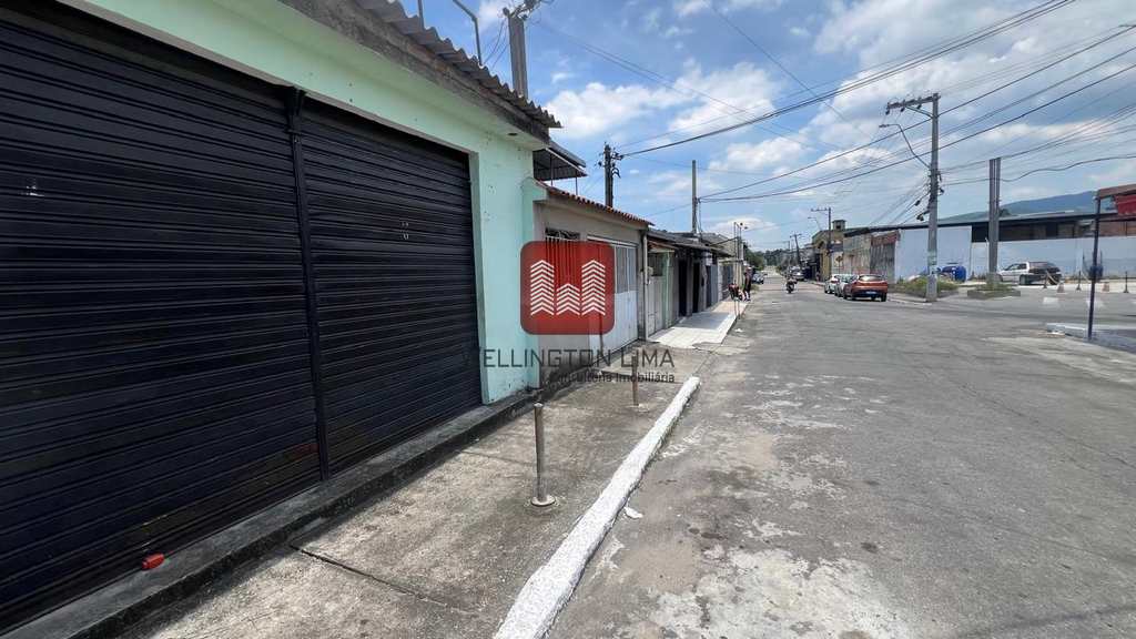 Casa em Nova Iguaçu, no bairro Cerâmica