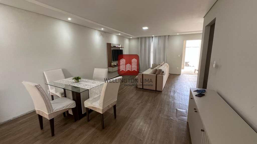 Casa em Queimados, no bairro Vila Pacaembu