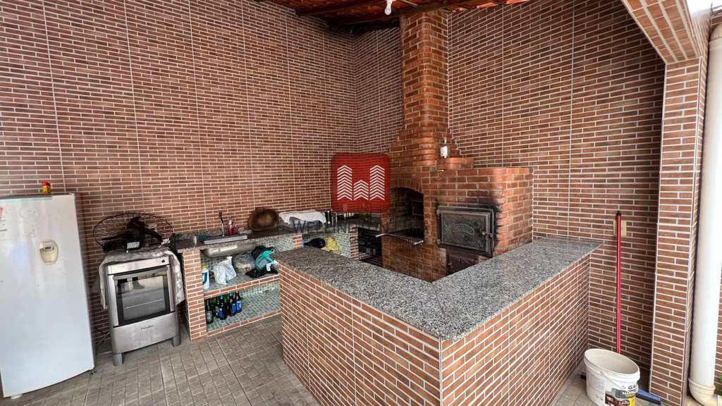 Casa em Queimados, no bairro Vila Pacaembu