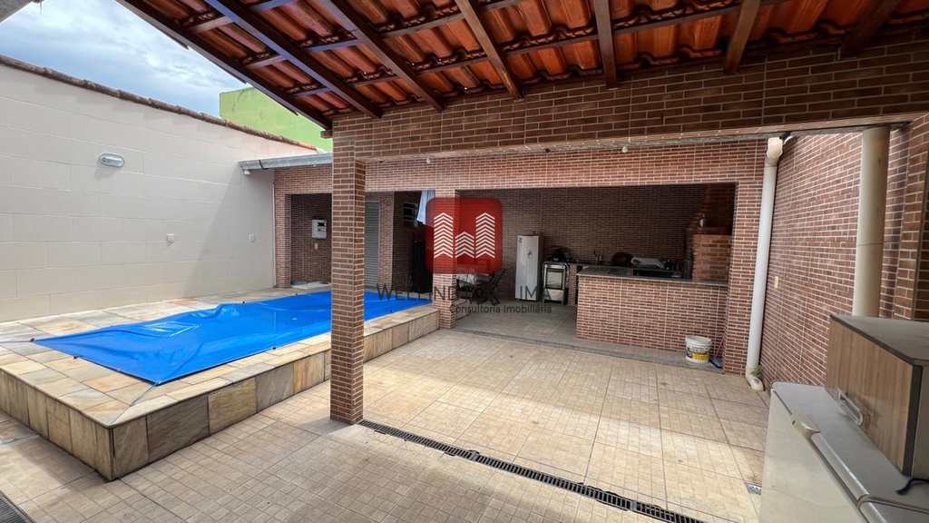 Casa em Queimados, no bairro Vila Pacaembu