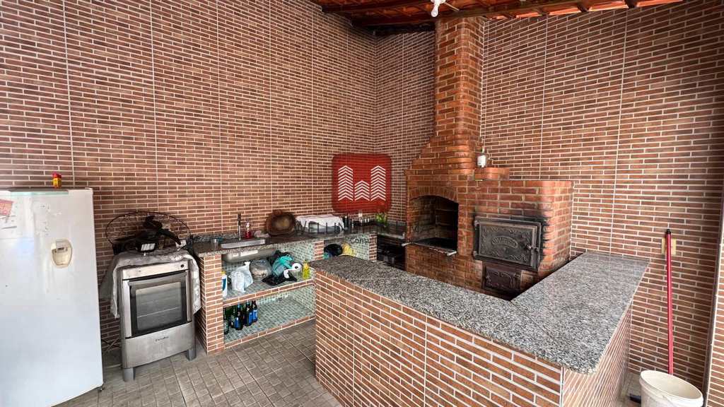 Casa em Queimados, no bairro Vila Pacaembu