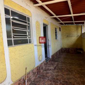 Casa em Queimados, bairro Vila das Porteiras