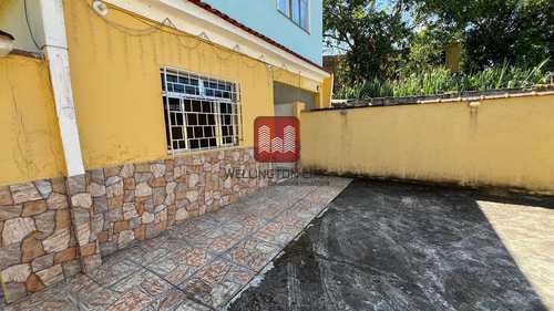Casa, código 858 em Queimados, bairro Vila das Porteiras