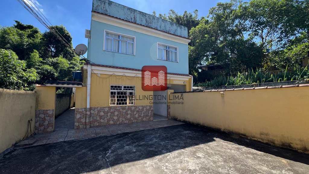 Casa em Queimados, no bairro Vila das Porteiras