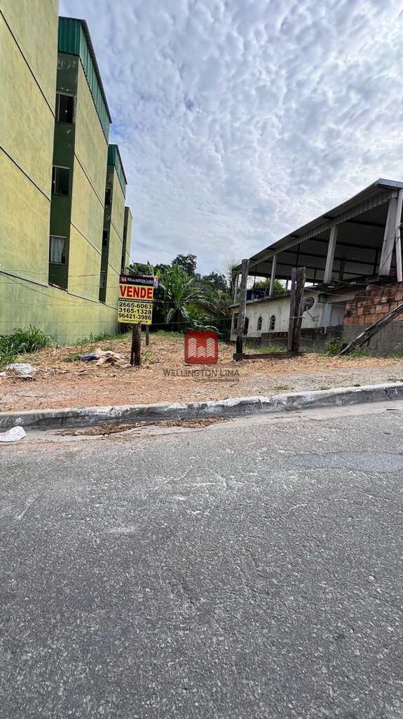 Terreno em Queimados, no bairro Fanchem