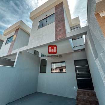 Casa em Queimados, bairro Tinguá