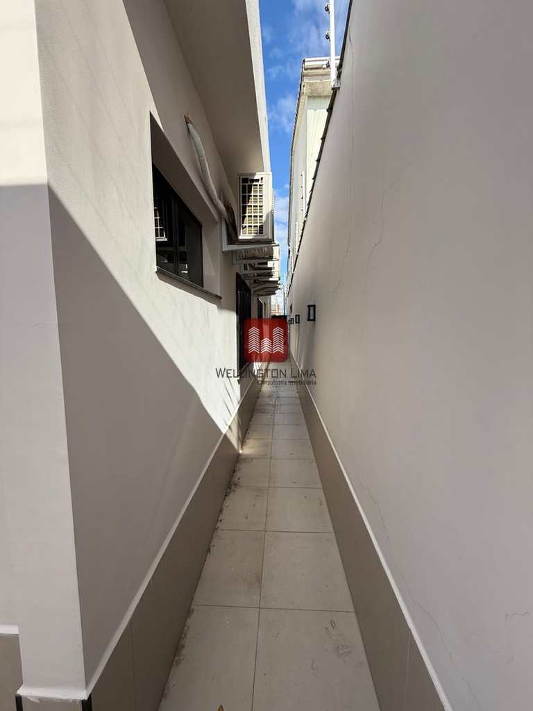 Casa em Queimados, no bairro Vila Pacaembu