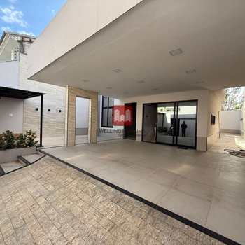 Casa em Queimados, bairro Vila Pacaembu