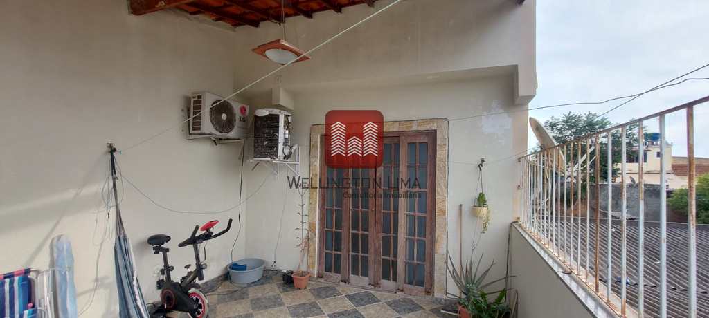 Casa em Queimados, no bairro Fanchem