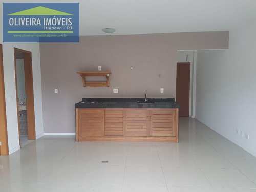 Apartamento, código 16 em Petrópolis, bairro Itaipava