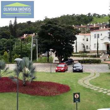 Apartamento em Petrópolis, bairro Itaipava