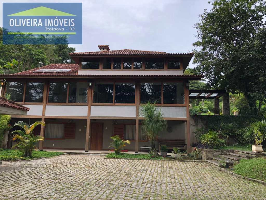 Casa em Petrópolis, no bairro Itaipava