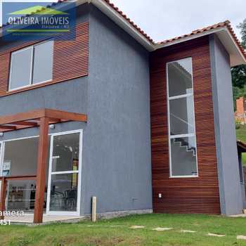 Casa de Condomínio em Petrópolis, bairro Bonsucesso