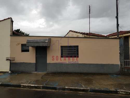 Casa, código 331 em Amparo, bairro Jardim Adélia