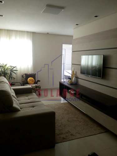 Apartamento, código 1940 em Amparo, bairro Parque Cecap