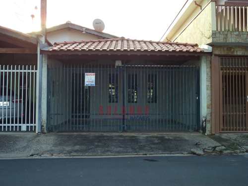 Casa, código 2039 em Amparo, bairro Parque Rodrigues