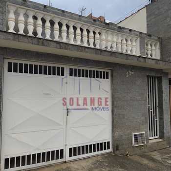 Casa em Amparo, bairro Jardim das Aves